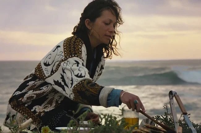 Roushanna Gray coastal foraging
